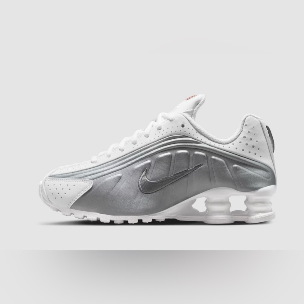 Nike White and Silver Athletic Shoes Nike Shox R4